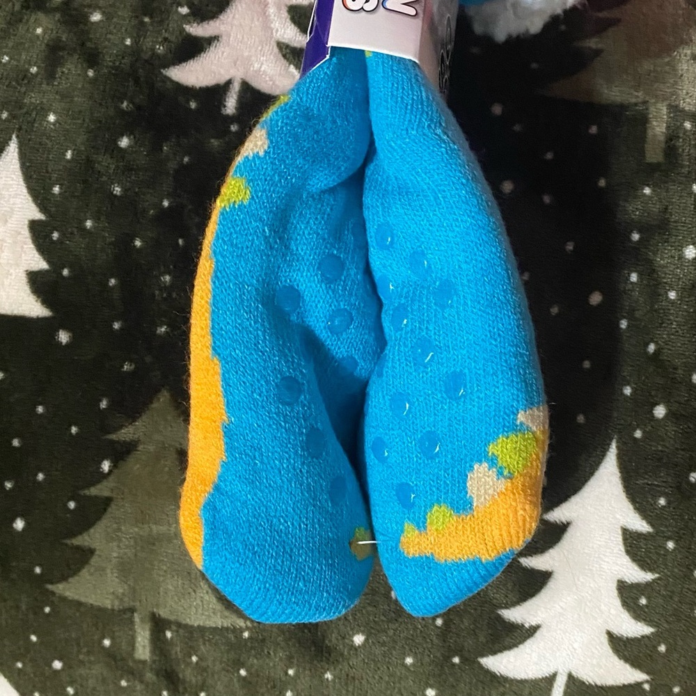 Dinosaur Cabin Slipper Socks - Picture 3 of 3